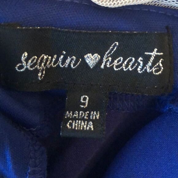 Sequin Hearts Beaded Ruffle Back Scuba Gown Sz 9 - Picture 8 of 8